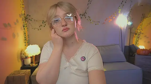 ELLIEJAY - bouncy boobs