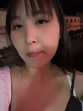 Doreennn - 裸体在业主家干活