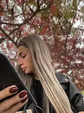 SandraCarter - Play with nipples in park
