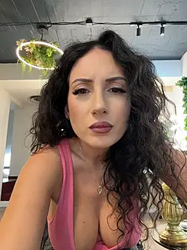 BeckyShineX - Make Me Feel Like a Queen👑