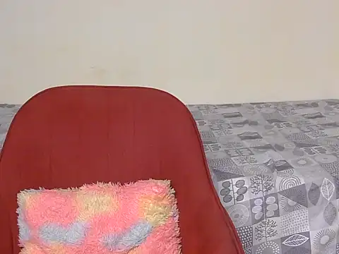 Givenchilly - pussy oil massage
