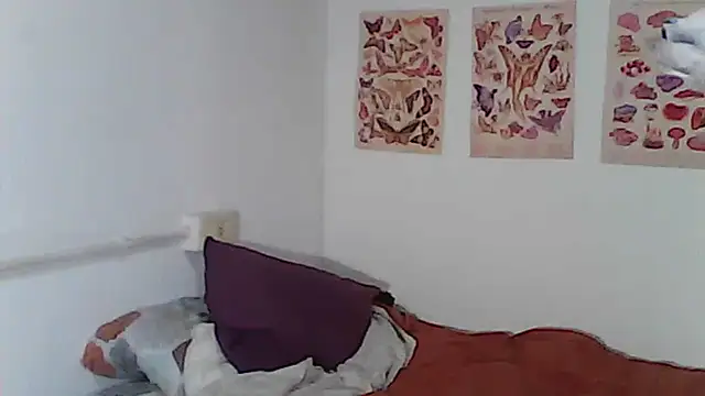 Owly_bloom - probar el dildo master race
