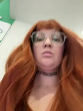 Teya_moon_ - Full naked and play with boobs
