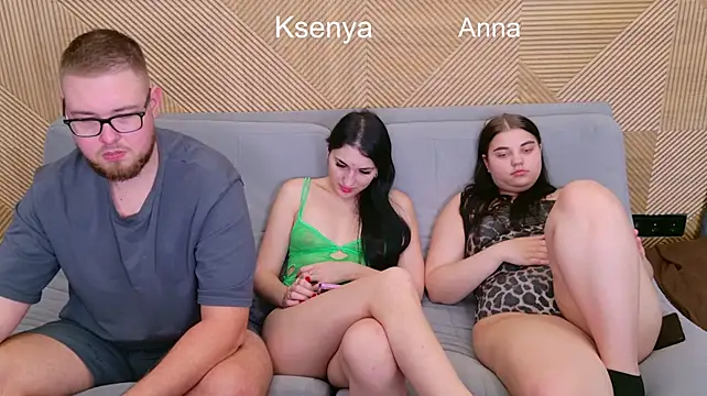 Ksenny - threesome sex + creampie