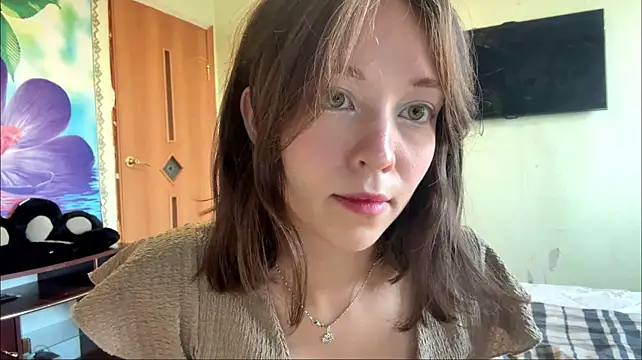 SusanaHallet - make my bobs is very wet&sqz under bra