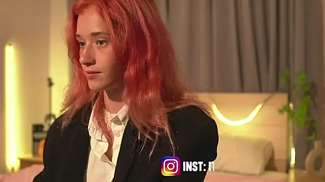 ItsMiaRosee - lick your fingers💋