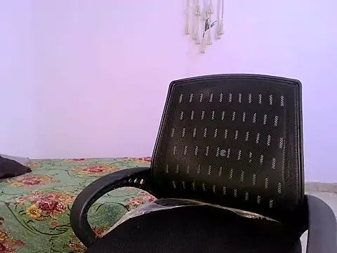 SHIVANGI_SHARMA - show boobs