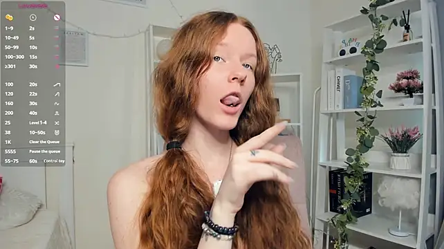 ZaraBluitt - play in panties