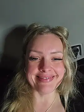 Bridgette03 - Make me wet Daddy? 💦