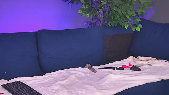 AmmyFlirty - Spread pussy