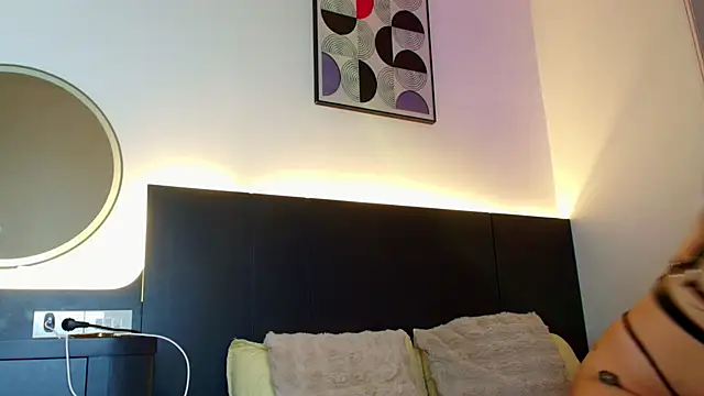Kiara_ro_ - ♥sit on ur face♥