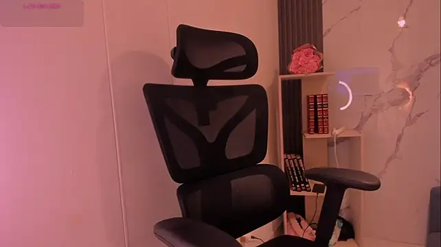 LizzyBrookss_ - ALL NAKED + PUSSY PLA + BLOWJOB X 3 MIN