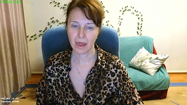 Lia_Tito - Yogurt all over the body