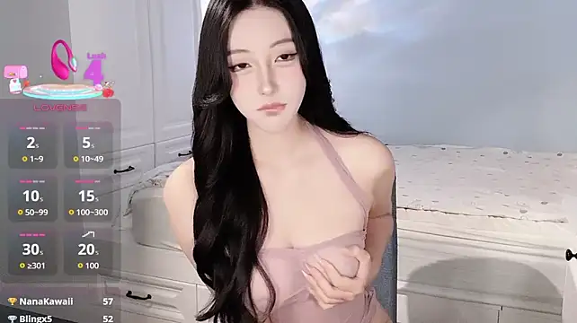-Tilana- - 裙底视角 精油涂屁屁