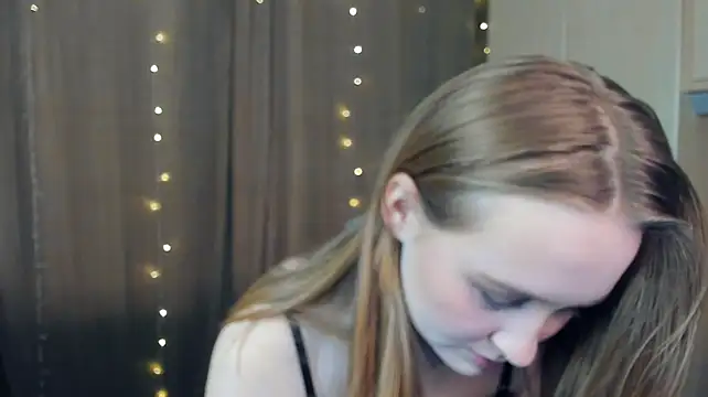 FredaWaterfall - Squeeze Boobs