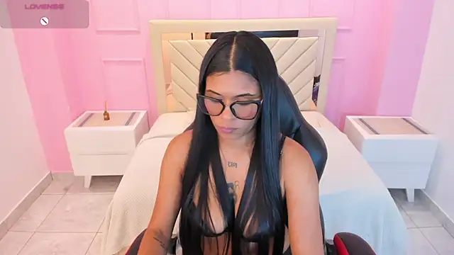 YARA_SHINE2 - make my pussy creamy
