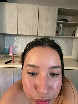 Valentina_Jen - Dildo pussy play