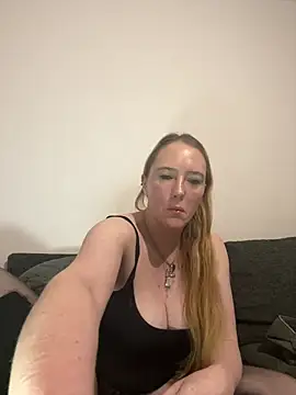 BigKrystal - Finger pussy