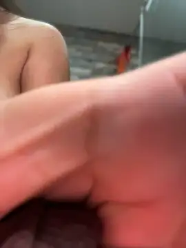Valentina-gomezz - FUCK MY PUSSY IN MENS BATHROOM + CUM💦
