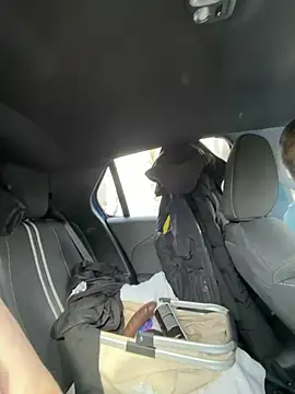 Mila-Jasmin - Pussy Fingern👀🚘LT=2x video