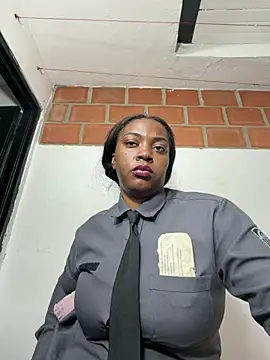 CiaraEbony - naked and big big squirt