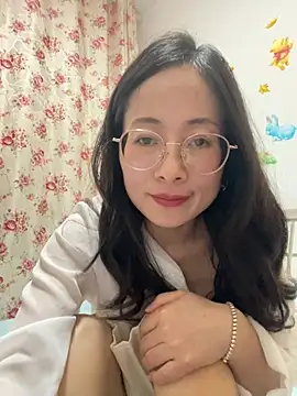 TangTang0530 - 内裤坐脸