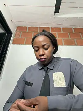 CiaraEbony - naked and big big squirt