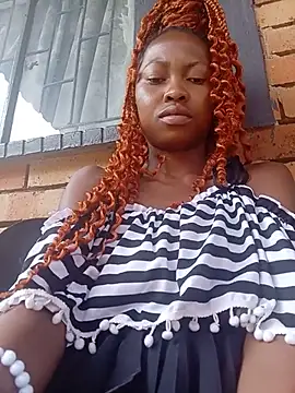Sweethoneypot25 - Stick big dildo at the gate n fuck it rs