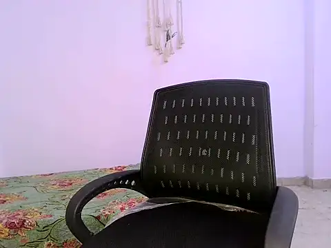 SHIVANGI_SHARMA - show boobs