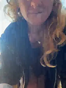 Synnix - RISKY asshole closeup lt gets vid