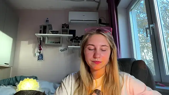 VelvetPinnick - Hi bella🤪❤️