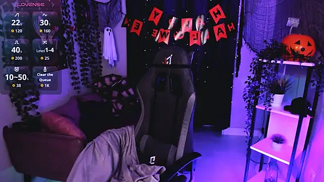Lily_xBabe - TOPLESS