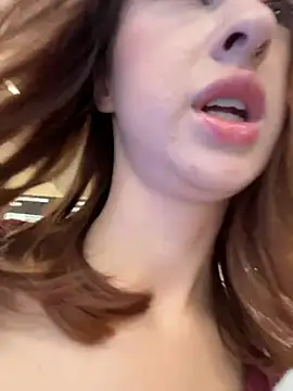 Outdorable - Stretch the jeans&tease pussy