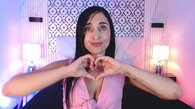 Chloe__Brm