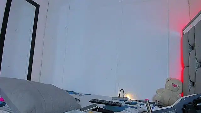 PureFire20 - cum in face