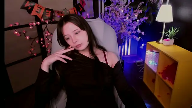 May_Ling - panty tease<3