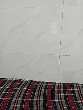 Hot_Riya_999