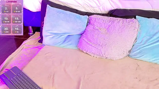 LexyBlaze_ - Spanks Ass x 10