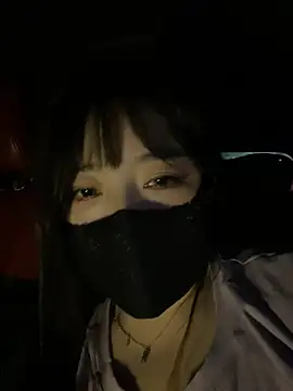 Xiao-mo520 - 美导老师下班兼，户外偷玩小粉，刺激，超敏感体质，完成目标脱一件衣服