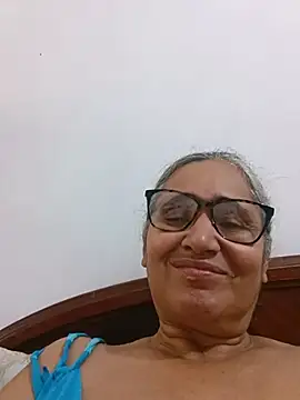 _candi - Desnuda en perrito