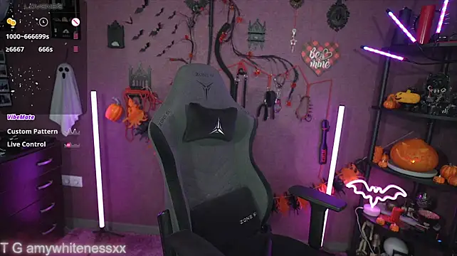 Amywhitenessxx - make your sexy latex muscle Goddess cum