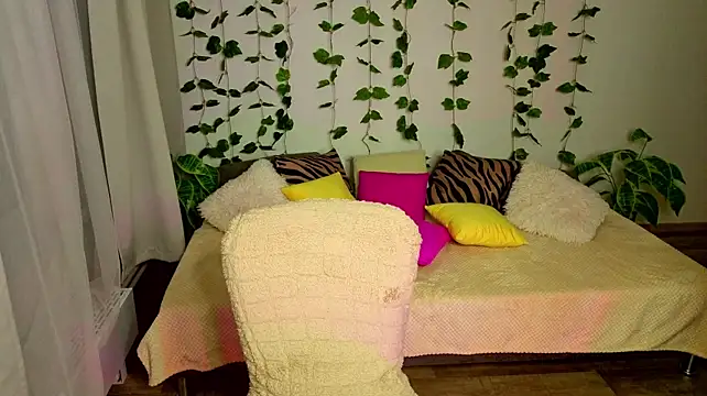 MonikFoxi - fucking pussy