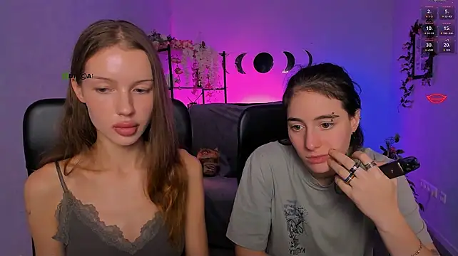 Khloebeauty - flash tits