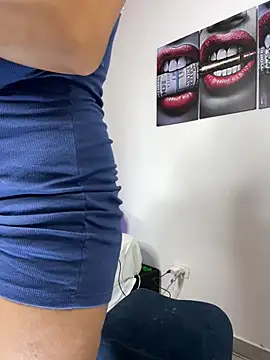 DownsonMia - big squirting in you mounth 💦👄