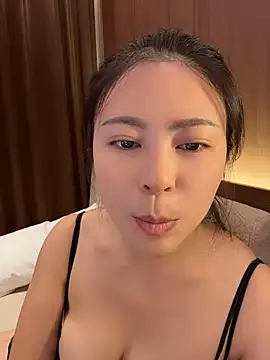 YaoYao8888 - 给大哥们漏胸2分钟