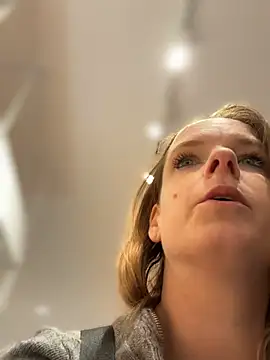 SexyMilf_1987 - Pussy Finger 5 min