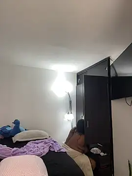 Paola091 - Slap and put my tits red :