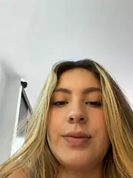 Cloee_Rainbow1 - i loved your face 🔥❤️