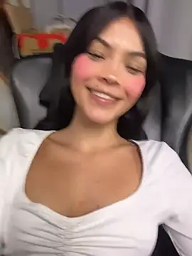 _miapetite - show pussy + open pussy