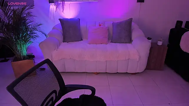SamanthaConnor1 - Fingering Pussy
